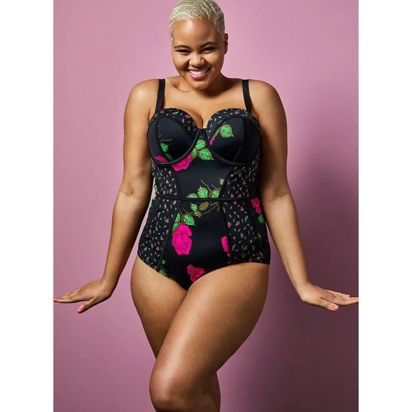 Torrid Betsey Johnson Women's Plus Size 6 Black Floral Rose One Piece Swim Suit - Picture 4 of 13